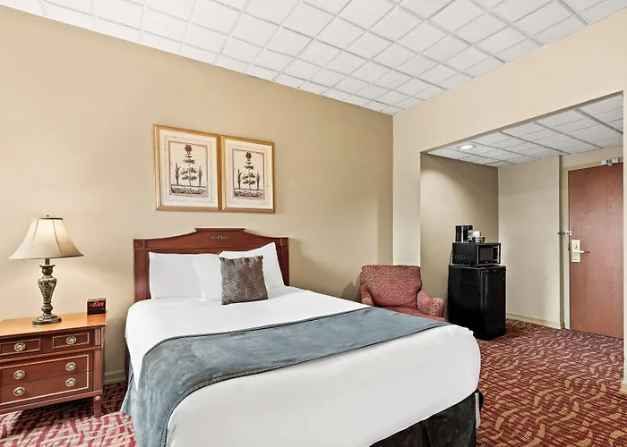 Genetti Hotel, Surestay Collection By Best Western
