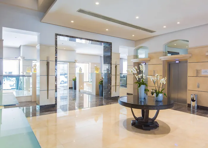 Maritim Antonine Hotel & Spa