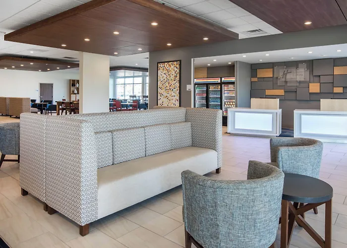 Holiday Inn Express & Suites Ludington By Ihg