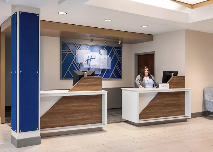 Holiday Inn Express Hotel & Suites Hagerstown By Ihg