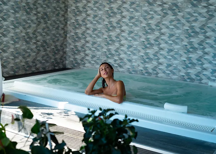 Hotel Le Phoebus Garden & Spa