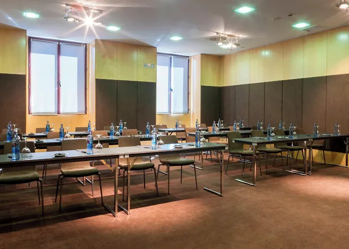 Ac Hotel Palacio De Santa Ana By Marriott