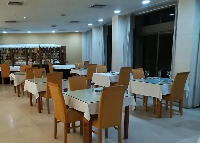 Hotel Meia Lua