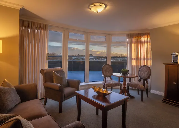 Bracken Court Hotel