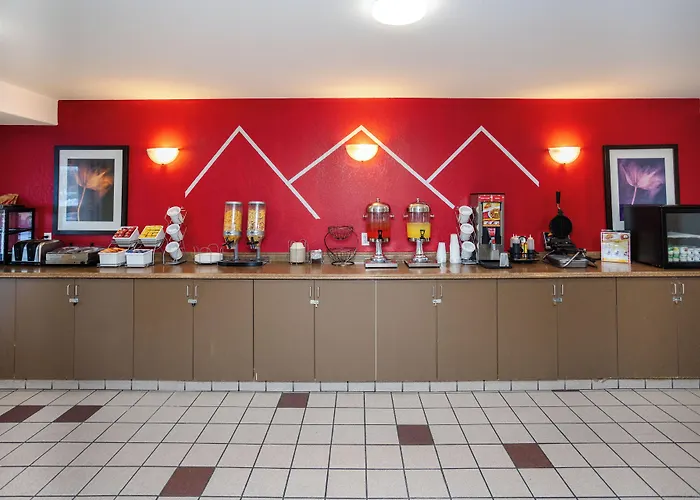Ramada By Wyndham Cranbrook