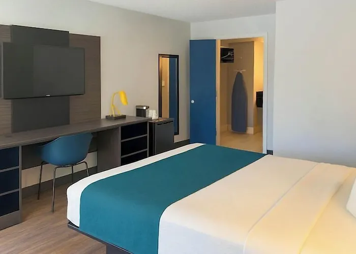 Motel 6-Anaheim, Ca - Maingate