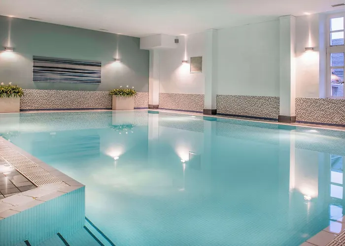 De Vere Tortworth Court