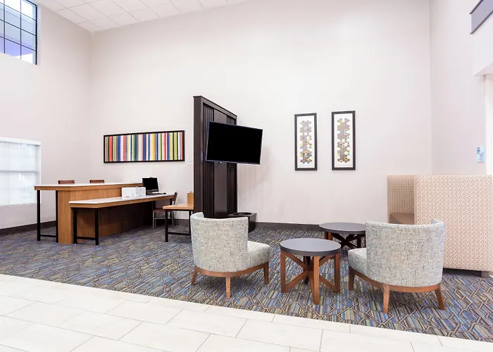 Holiday Inn Express & Suites - Morehead City By Ihg