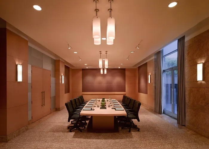 Grand Hyatt Mumbai Hotel And Residences
