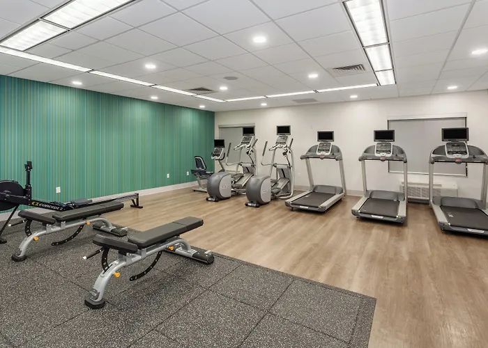 Holiday Inn Express Hotel & Suites Providence-Woonsocket By Ihg