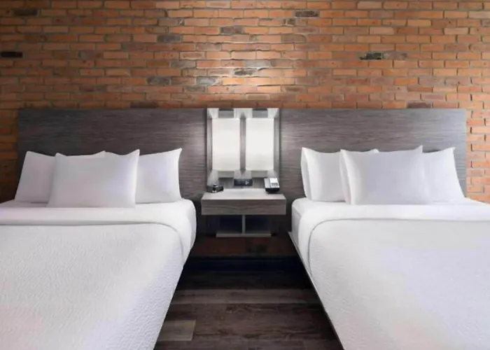 Travelodge By Wyndham Barrie