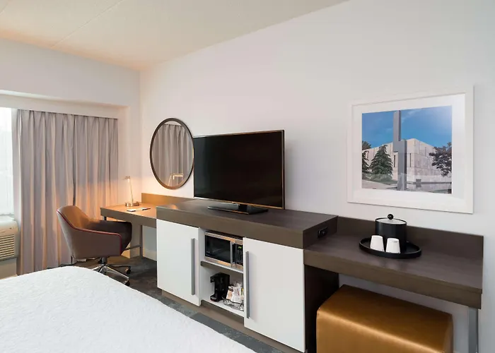 Hampton Inn Philadelphia Center City-Convention Center