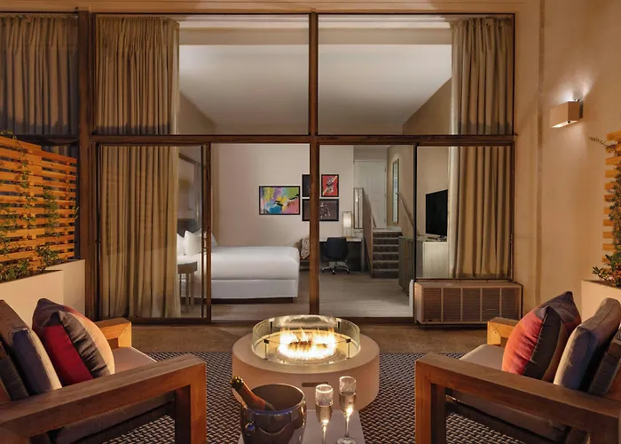 Hotel Dena, Pasadena Los Angeles, A Tribute Portfolio Hotel