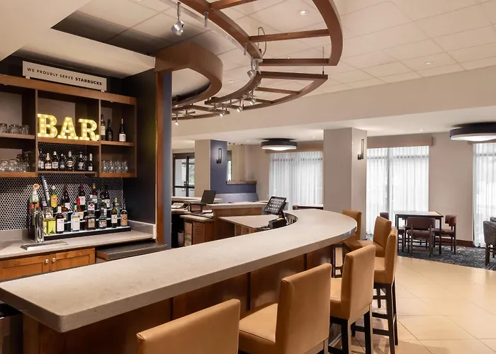 Hyatt Place Charlotte Airport/Lake Pointe