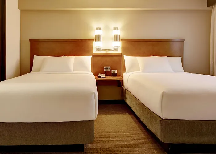 Hyatt Place Milwaukee Airport
