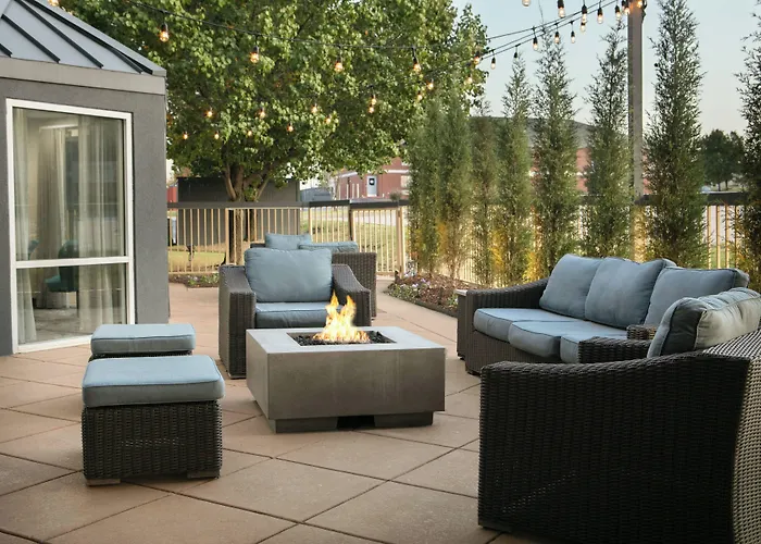 Fairfield Inn & Suites By Marriott Tulsa Central