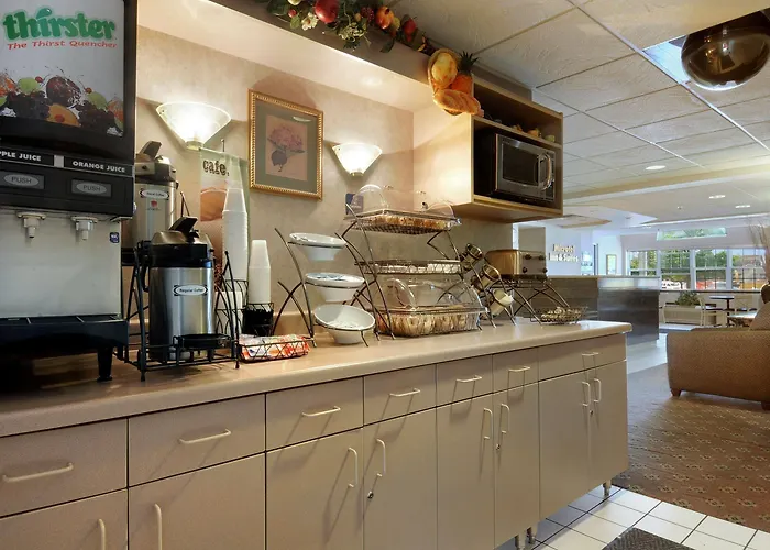 Microtel Inn & Suites By Wyndham Bloomington Msp Airport