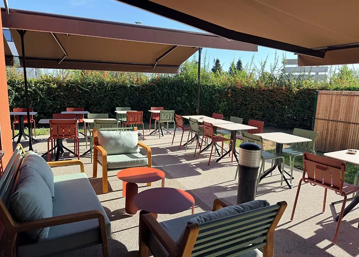 Campanile NATURE - Lyon Est Bron Eurexpo