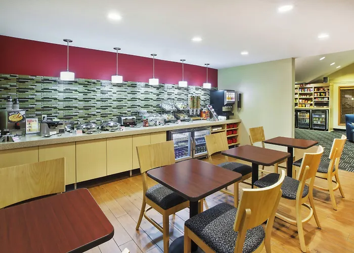 Towneplace Suites By Marriott Detroit Livonia