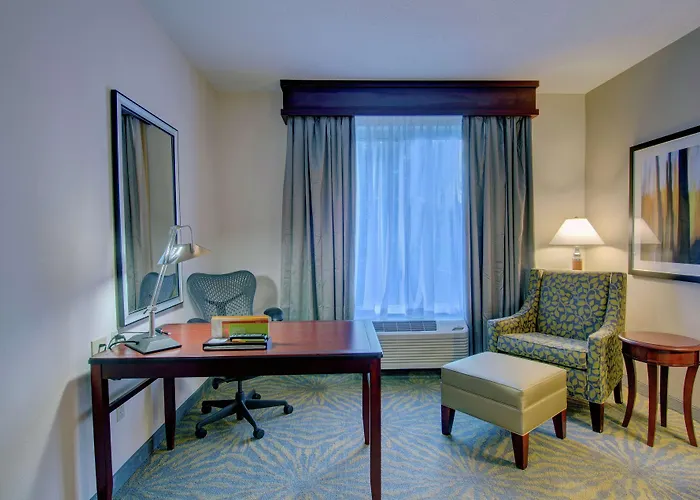 Hilton Garden Inn Norwalk
