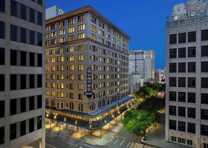 The Gunter Hotel San Antonio Riverwalk, A Tribute Portfolio Hotel