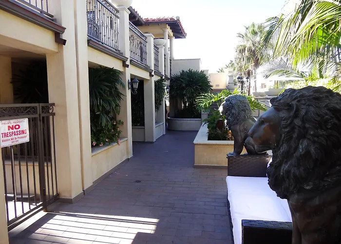 Balboa Inn, On The Beach At Newport