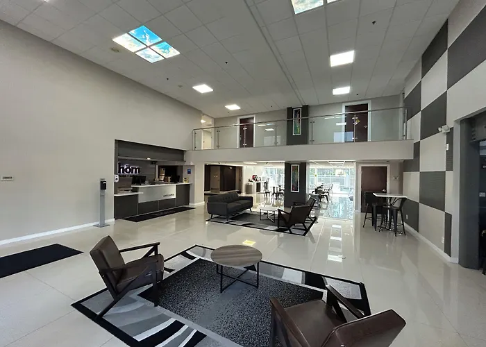 Hom Hotel Gainesville, Surestay Collection By Best Western