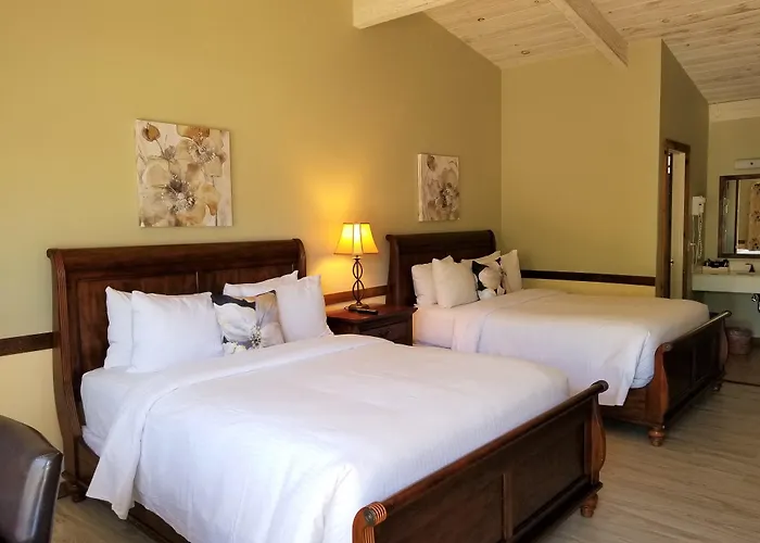 Carmel Valley Lodge