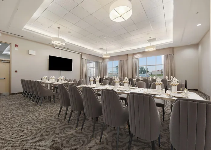 Holiday Inn Lethbridge By Ihg