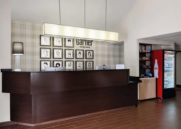 Garner Hotel Topeka West By Ihg