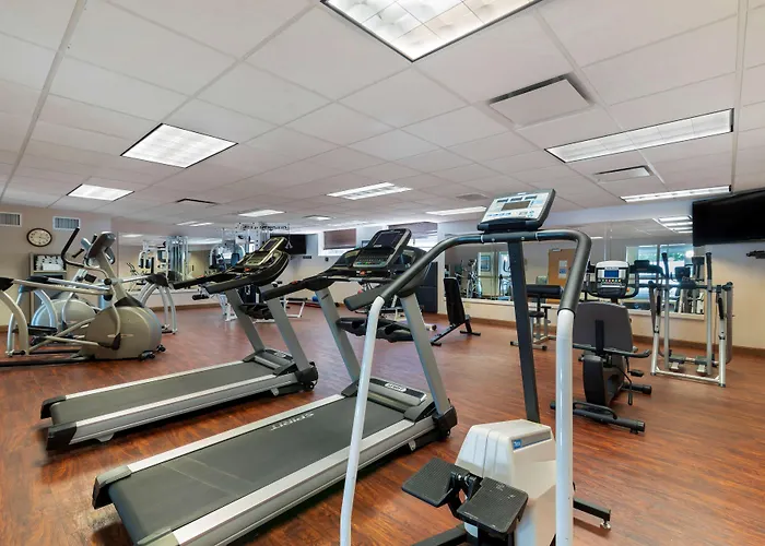 Best Western Plus Executive Court Inn & Conference Center