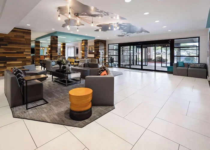 La Quinta By Wyndham Atlanta Airport North