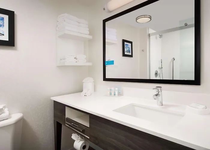 Hampton Inn & Suites Anaheim Garden Grove
