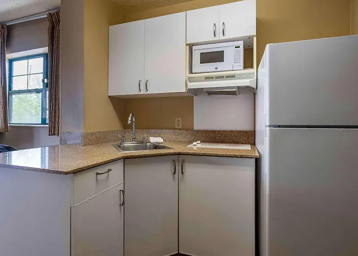 Extended Stay America Suites - Edison - Raritan Center