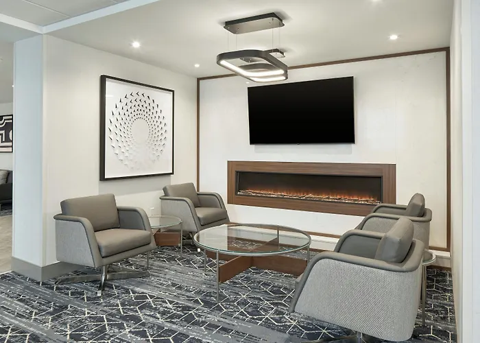 Courtyard By Marriott Regina Downtown