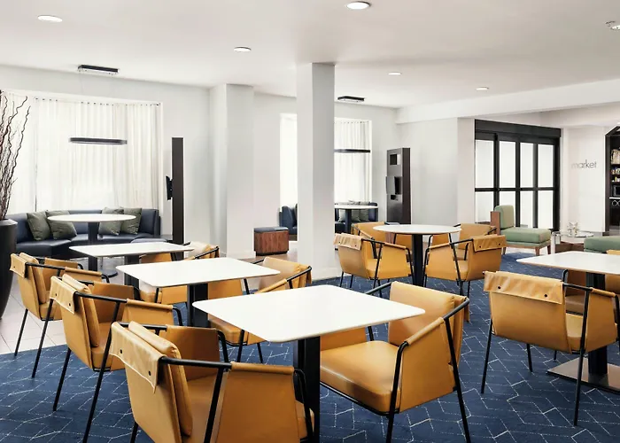 Courtyard By Marriott Concord