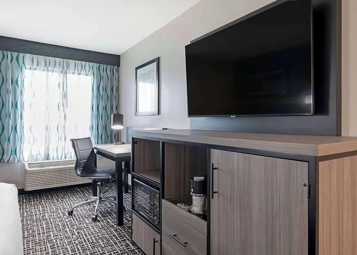 Best Western Plus Greenwood Indy South Inn