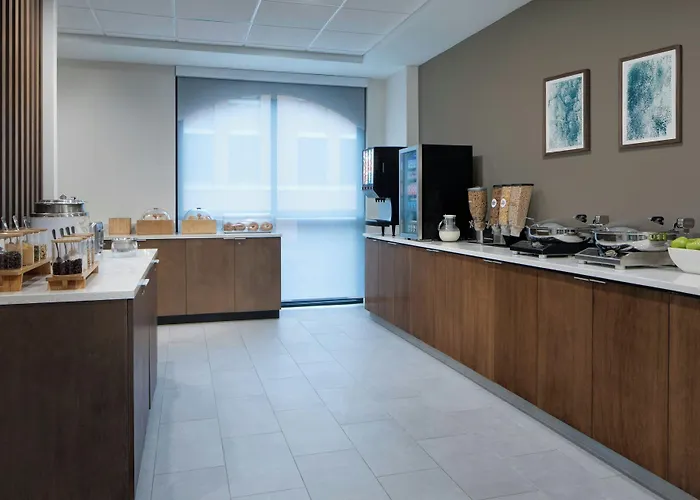 Springhill Suites By Marriott Dallas Downtown / West End