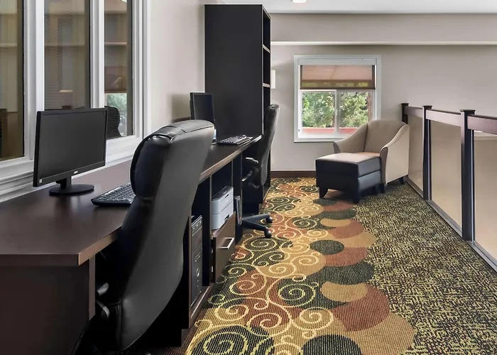 Best Western Plus Osoyoos Hotel & Suites