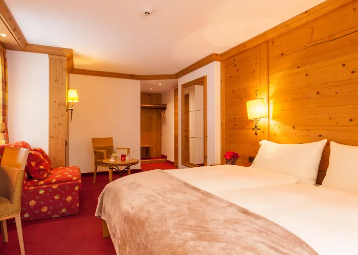Hotel Holiday