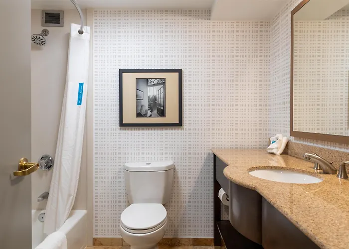 Hampton Inn Portsmouth Central