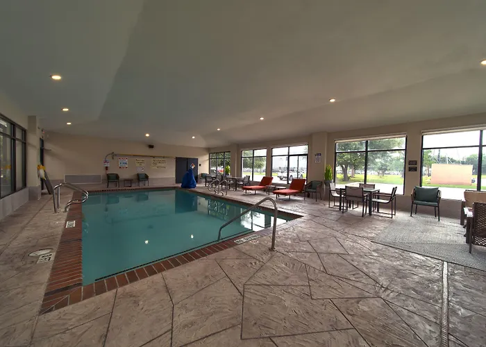 Hampton Inn & Suites Houston-Cypress Station