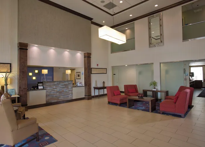Holiday Inn Express New Albany By Ihg