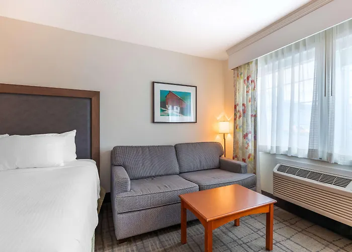 Best Western Plus University Park Inn & Suites