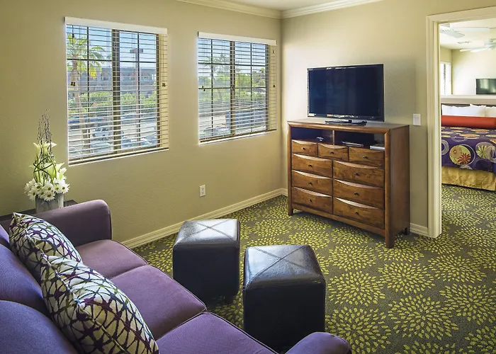 London Bridge Resort