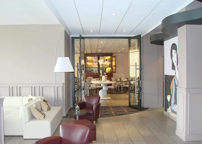Logis Hotels Grand Hotel d'Orléans