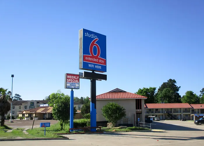 Studio 6-Huntsville, TX