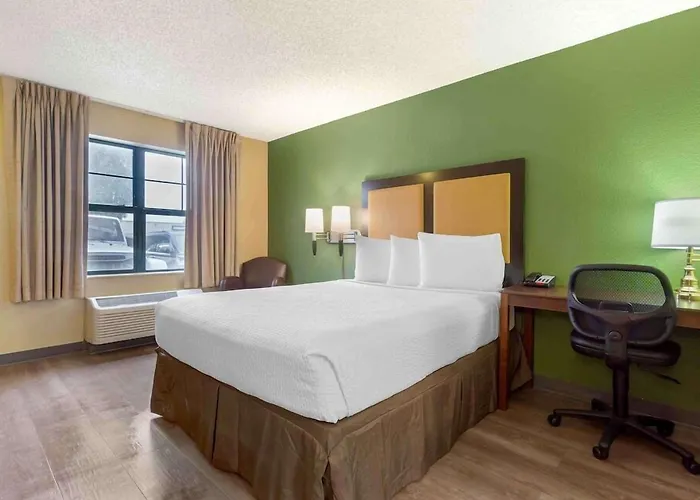 Studio 6 Suites Seattle Kent Wa
