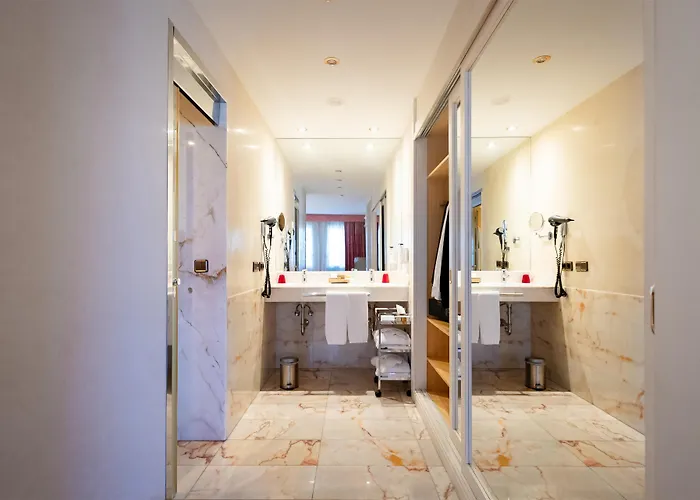 Best Western Premier Cmc Girona