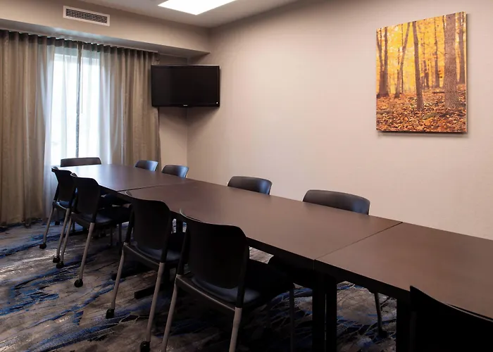 Fairfield Inn And Suites Beloit